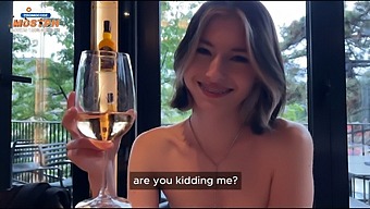 Amateur Teen Gives A Blowjob And Gets Fucked On A First Date